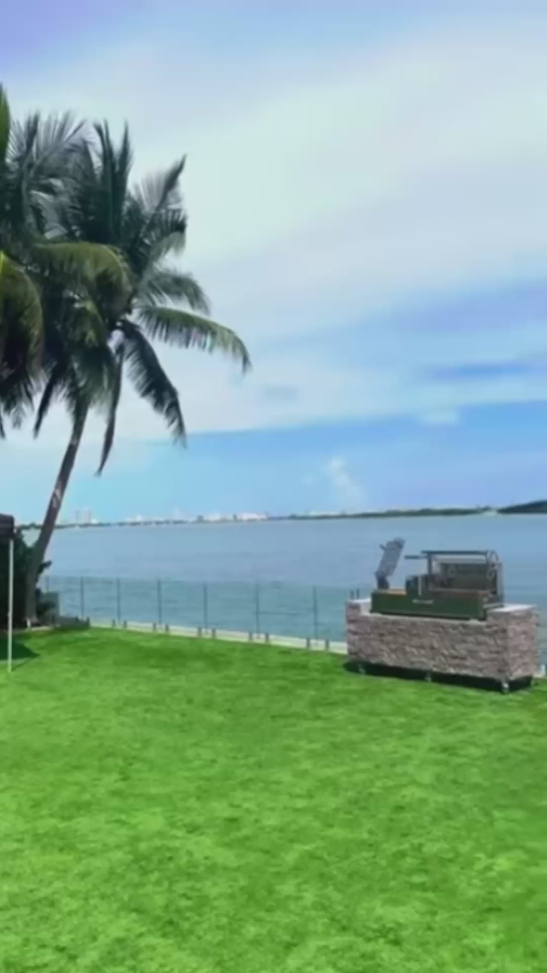 Argentine Santa Maria Wood Fire & Charcoal Gaucho Grill | BBQ08SS